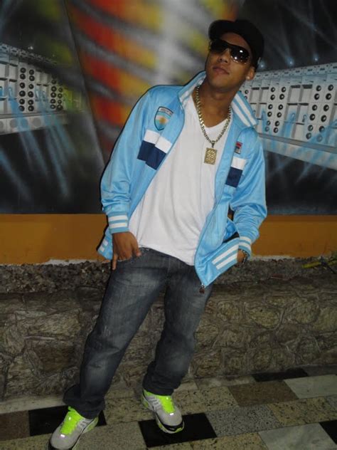 Minelli erik loca deejay killer koss remix. Mc Bó Do Catarina: Mc bó do catarina - furacão 2000