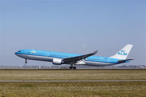 Amsterdam Airport Schiphol Klm Airbus A330 Takes Off Editorial Stock