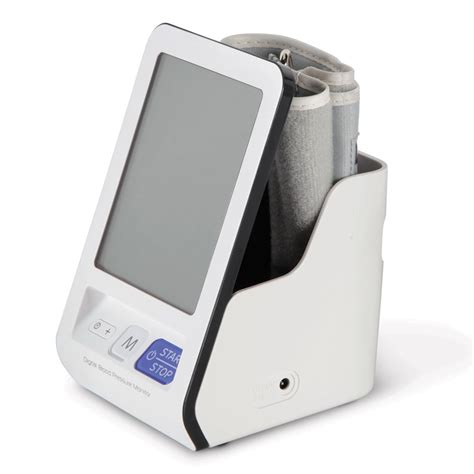The Largest Display Blood Pressure Monitor Hammacher Schlemmer