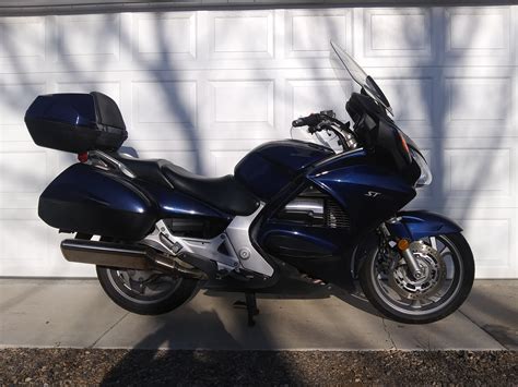 Following the launch of the gold wing, which was very successful in the us, honda's marketing team perceived that the european market. 2004 Honda ST1300 motorcycle - Classified Ads - MilesCity.com