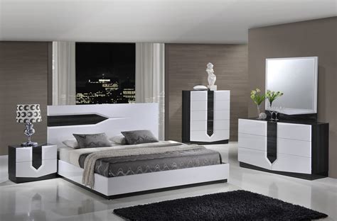 Esf luxury contemporary bedroom set in white & wenge queen bed 5pcs. Contemporary Bedroom