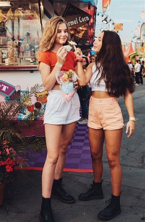 Best Friends 😘 Fashion Mini Skirts Style