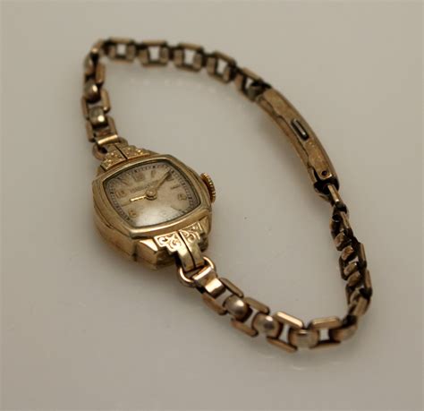 Vintage Bulova Ladies 10k Rolled Gold Plate Watch 1940s Etsy