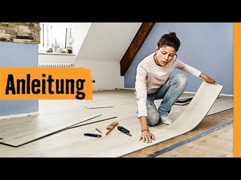 Ob in holzoptik, steinoptik oder klick vinyl fliesenoptik sie möchten einen klick vinyl kaufen, dafür aber möglichst wenig ausgeben? Klick-Vinyl verlegen | HORNBACH Meisterschmiede - YouTube