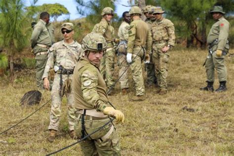Us Uk Join Pacific Allies In Fijian Military Exercise Ap News