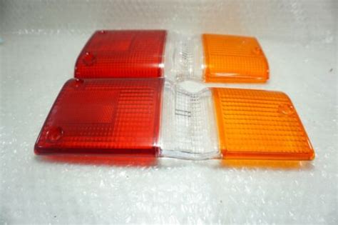 DAIHATSU FEROZA ROCKY SPORTRAK FOURTRAK TAIL LIGHT REAR LAMPS LENS SET