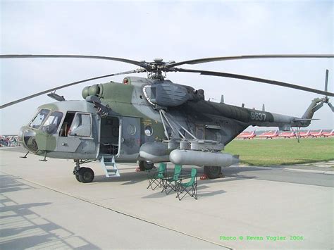 © © all rights reserved. Czech Mil Mi-171 Hip Walk Around Page 1