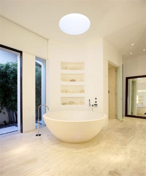 The Sleek Beauty Of Round Bathtubs Modern Bathroom Design Bathroom