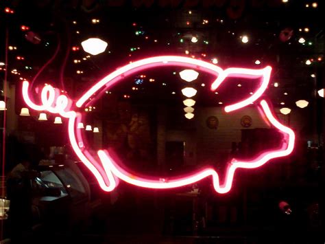 Neon Pig At A Restaurant In The New Triangle Development Flickr