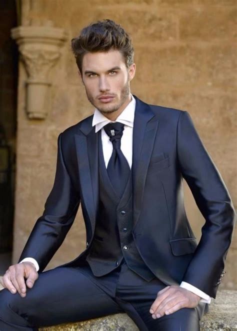Fashion Mens Dinner Party Prom Navy Blue Suits Groom Tuxedos Groomsmen