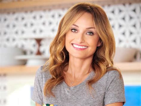 Food network star and celebrity chef giada de laurentiis recently sold her home in los angeles, california, for $7 million. Food Network Chefs Share Their Favorite Christmas Cookies ...