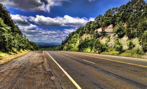 Three Of The Best And Most Beautiful Scenic Drives In Texas