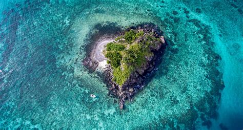 Turtle Island Eco Friendly Fiji Move Mountains Travel