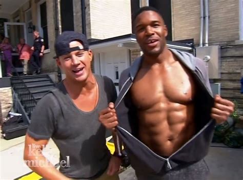 Michael Strahan Strips From Kelly Ripa Michael Strahan S Best Live