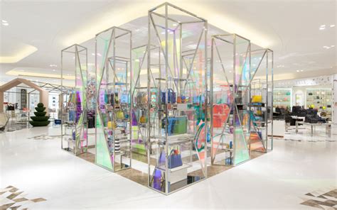 Tryano Abu Dhabi Uae Echochamber Booth Design Retail Design
