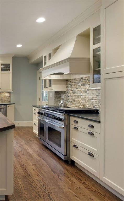 70 Stunning Kitchen Light Cabinets with Dark Countertops Design Ideas