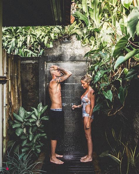 Pinterest Y A N A Cuartos De Baño Al Aire Libre Ducha De Jardín Ducha De Piscina