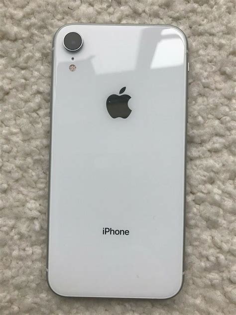 Apple Iphone Xr 64gb White Unlocked A1984 Cdma Gsm Mint 1010