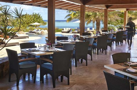 Best Restaurant In The Bvi The Beach Club Serves It Up