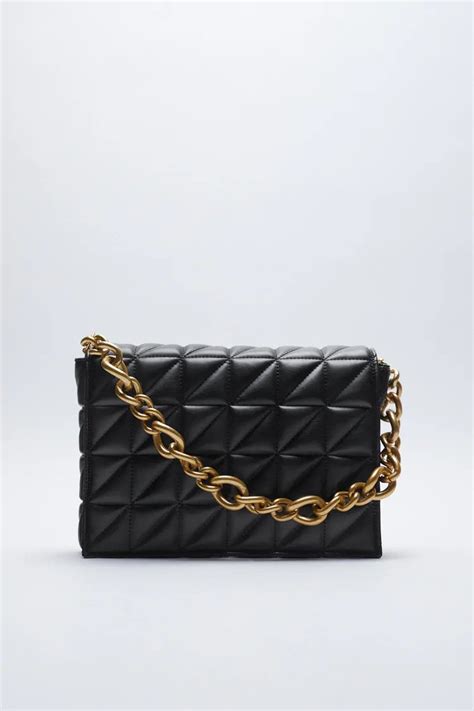 Quilted Shoulder Bag With Chain Zara