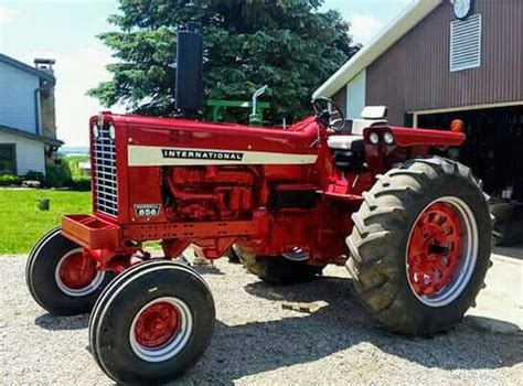 Ih 856 International Tractors International Harvester Antique