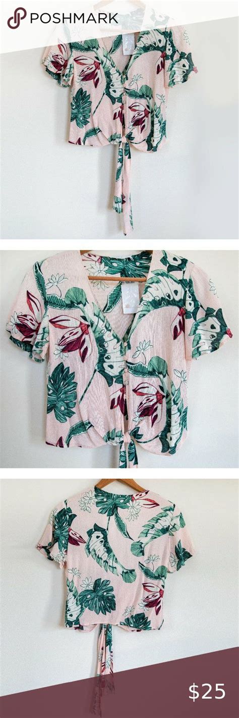 Nwt Lush Blush Palm Short Sleeve Tie Front Shirt Front Tie Shirt