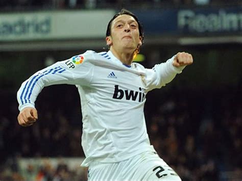 Real president florentino perez is believed to be keeping tabs on the pair, following their success in madrid. Mesut Ozil to wear No.10 shirt for Real Madrid in 2011-12 | Goal.com