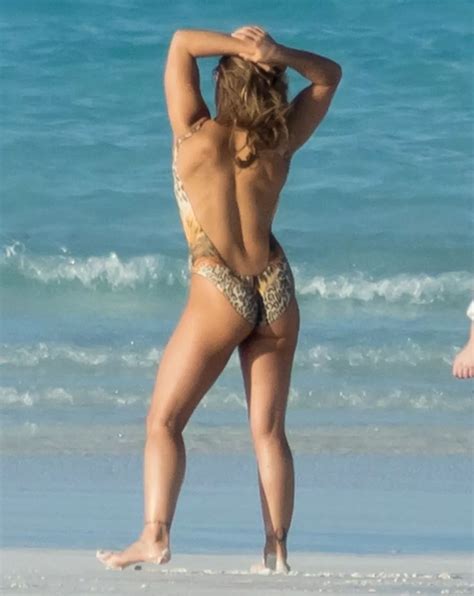 Ronda Rousey In A Painted On Swimsuit Mirror Online