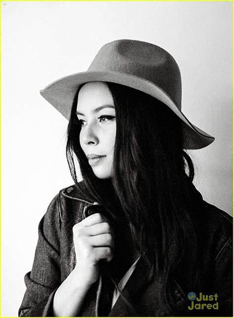 Melise Malese Jow Star Fashion Lucy Stone