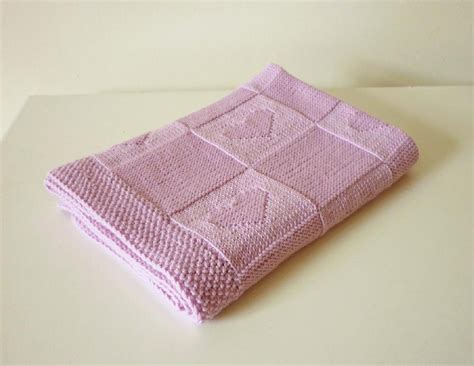 BABY BLANKET WITH HEARTS