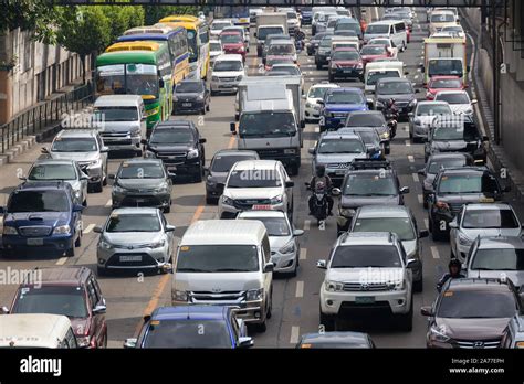 Philippine Rush Hour Hi Res Stock Photography And Images Alamy