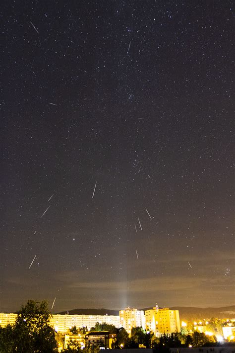 Perseids Meteor Shower 2021 Taken On The 12th Of August Flickr