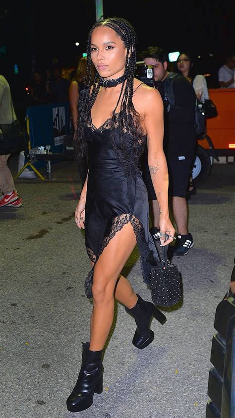 30 Outfits That Prove Im Right To Be Obsessed With Zoë Kravitz In 2020 Zoe Kravitz Style Zoe