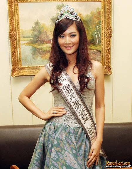 profil dan foto foto puteri indonesia dan finalis miss universe 2012 maria selena blogowit