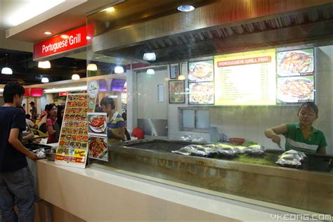 Developed by igb corporation, the complex was opened in 1999. Portugese Grilled Seafood @ Oasis Food Court, Mid Valley ...