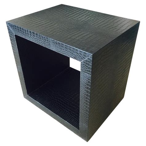 The table consists of three parts. Modular Cube Coffee Table | Chairish