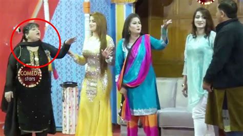 Hot Comedy Of Komal Naz And Sumbal Khan Stage Drama 2021 YouTube
