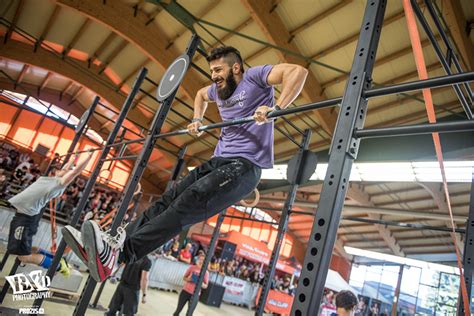 Crossfit Beginners How To Get Your First Bar Muscle Up