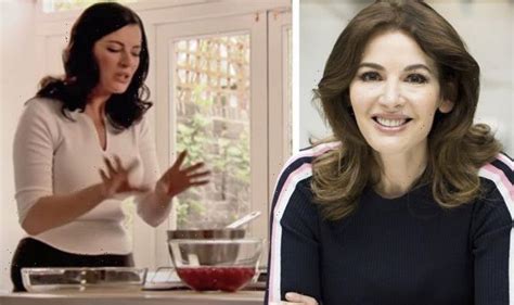 Nigella Lawson Renames Slut Dessert And Fans Are Not Happy Loved The
