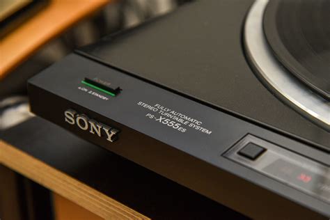 Sony PS X555ES Hightech Vintage Plattenspieler für 500 Euro