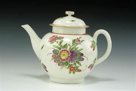 Antique Worcester Porcelain Teapot Painted Flowers