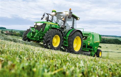John Deere Updates Its 5r Series Tractors For 2019 Agrilandie