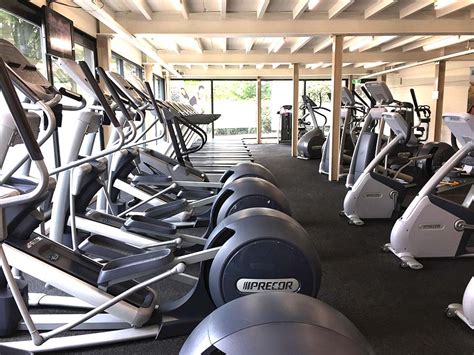 Sportscholen weer open voor leden die nooit daarom mogen de sportscholen voor die specifieke mensen vanaf volgende week ook open. Fitklub Gebr. Van Doornelaan - Fitklub