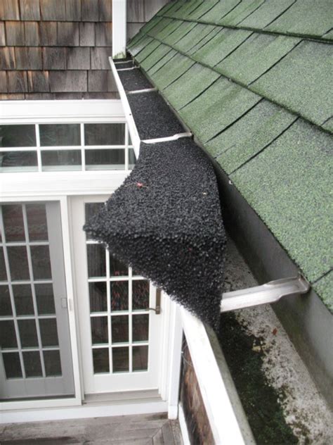 Gutter guards (aka leaf covers for gutters) are an attractive idea to homeowners whose homes are how much do gutter guards cost? Simple Screen Gutter Guards Better Than Pro-Installed Systems (and way cheaper) - Fine Homebuilding