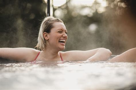 Say Goodbye To Hot Tub Stains Rising Sun Pools Spas