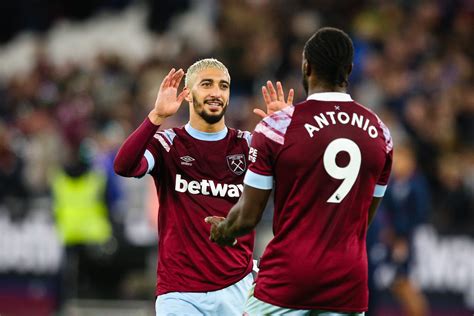 West Ham Striker Michail Antonio Could Be Set To Make A Surprise Request This Summer