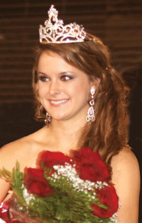 Gonzales Akers Named Finalist For Texas Homecoming Queen The Gonzales Inquirer