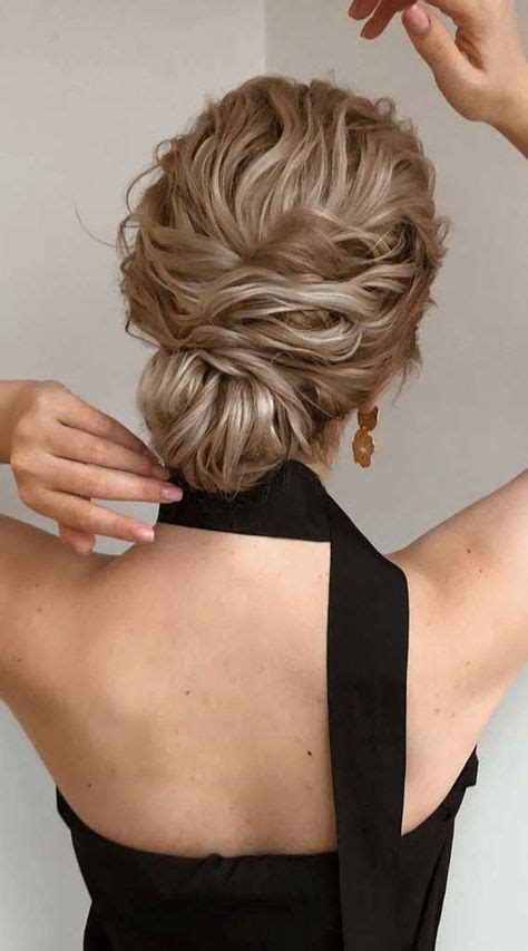 Chic Updo Hairstyles For Modern Classic Looks In 2020 Classic Updo