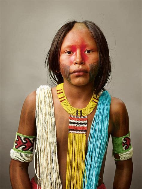 Portraits De La Tribu Kayapo En Amazonie Par Martin Schoeller En