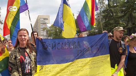 Легалізацію шлюбів ЛГБТ в Україні пришвидшить війна Dw 19082022